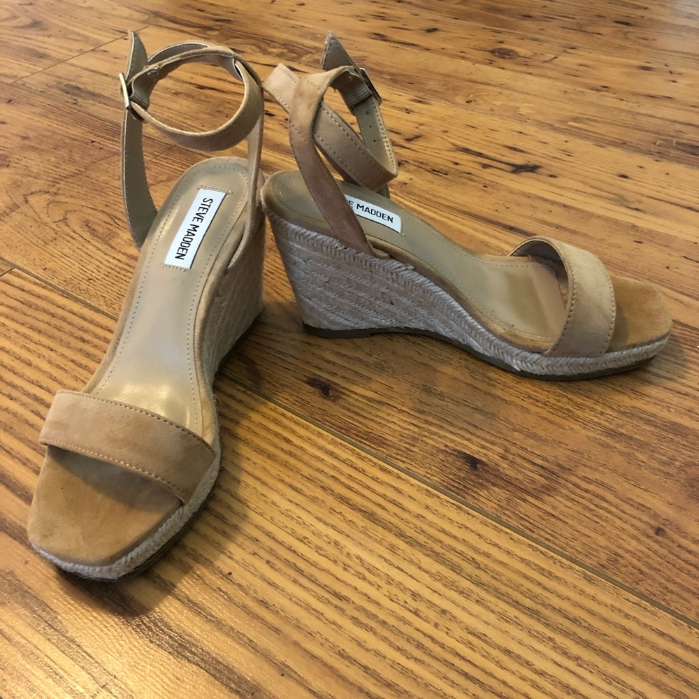 Steve Madden Tan Wedge Espadrilles